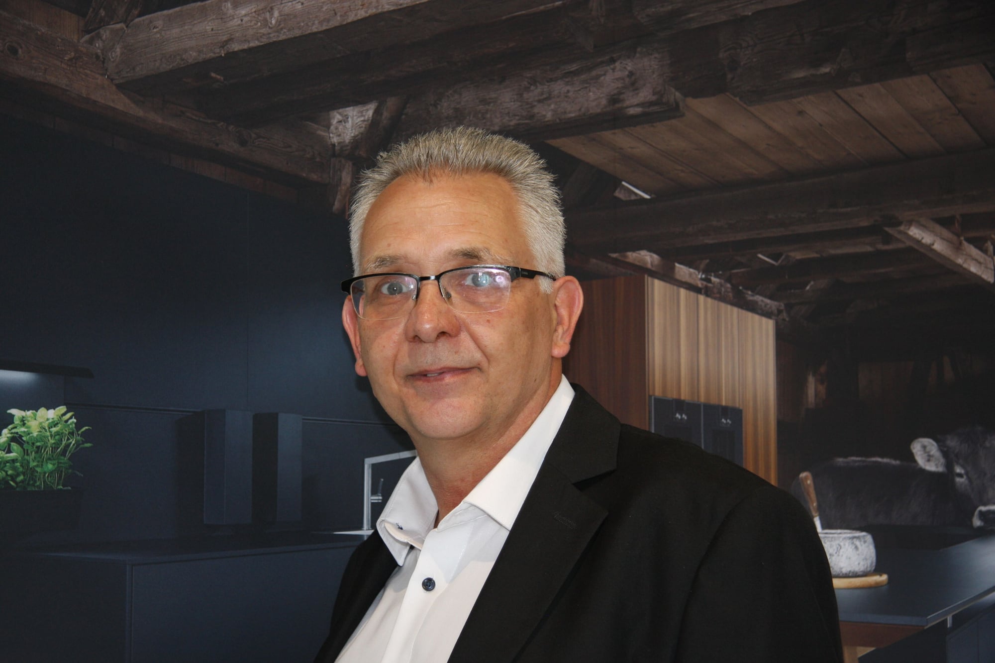 Norbert Wünsch, Beratung, Planung & Verkauf im varia Küchenstudio Welzheim