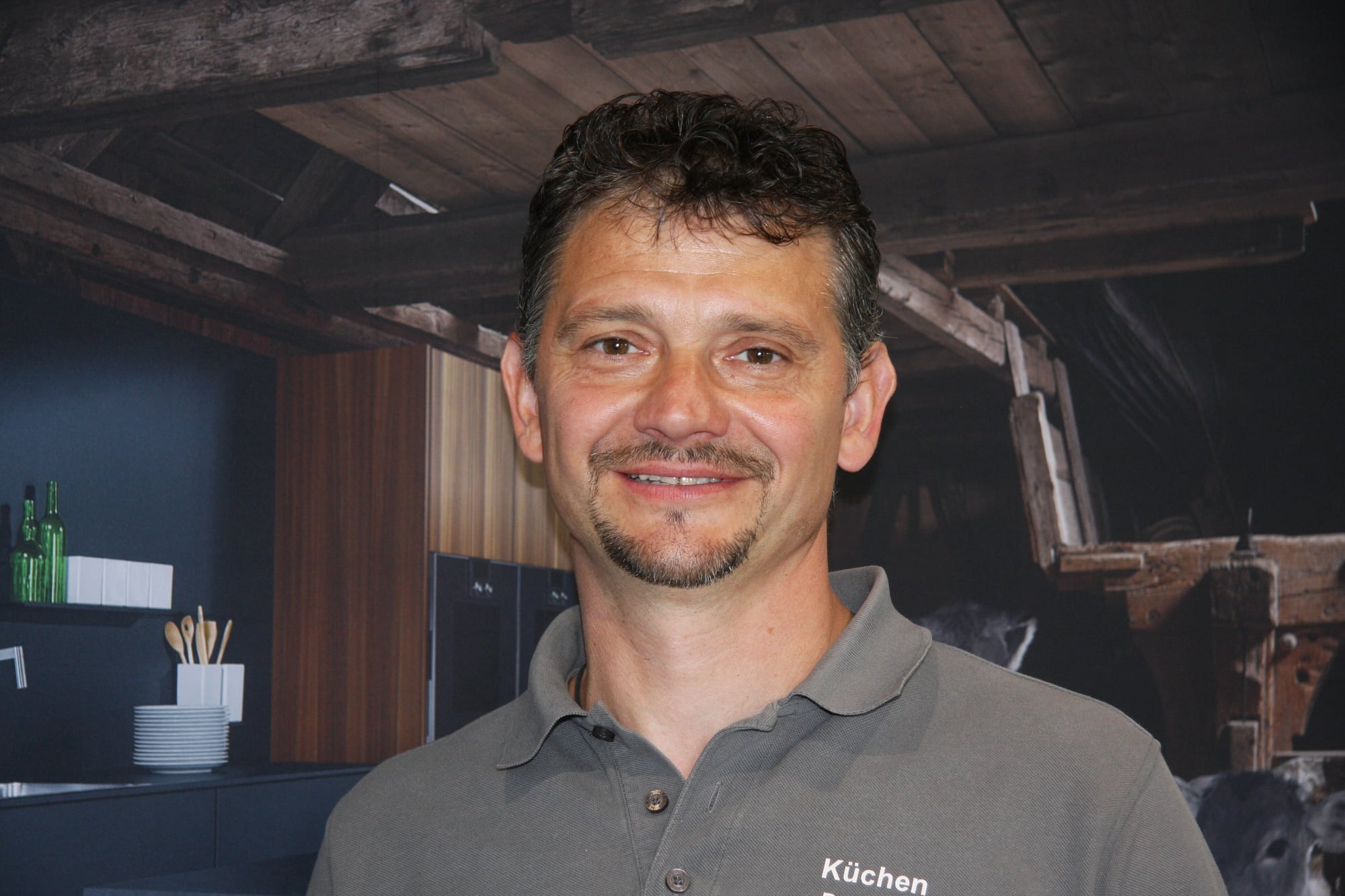 Zoltan Juhos, Montage & Kundenservice im varia Küchenstudio Welzheim